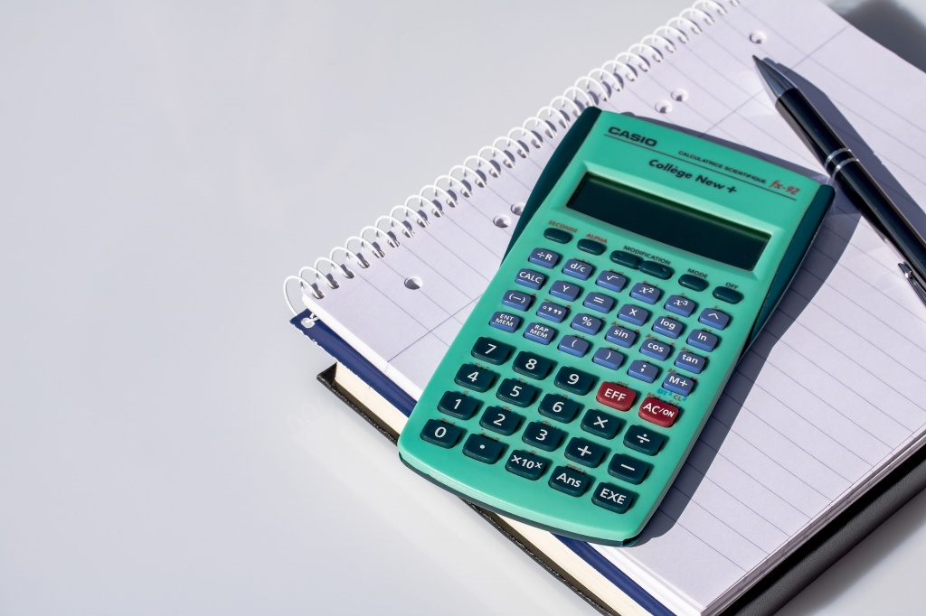 calculator-2391810_1920.jpg calculator-2391810_1920.jpg