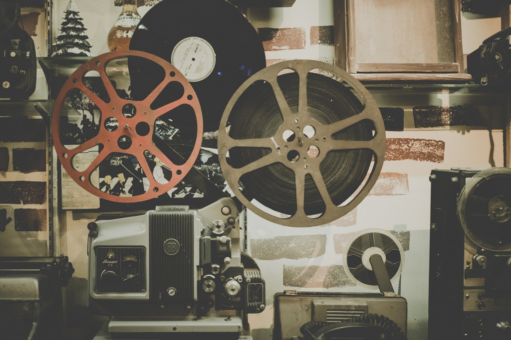 movie-918655_1920.jpg movie-918655_1920.jpg
