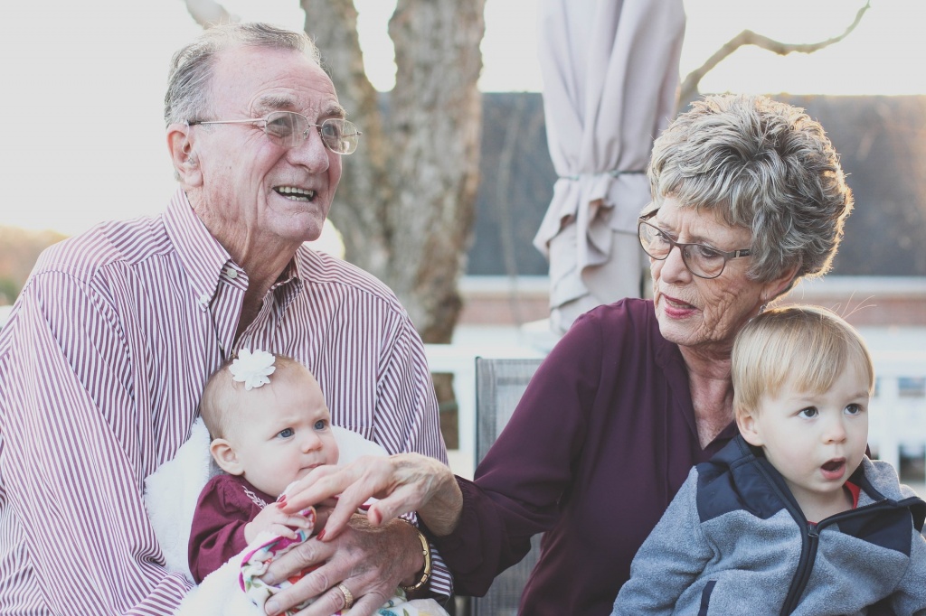 grandparents-1969824_1920.jpg grandparents-1969824_1920.jpg